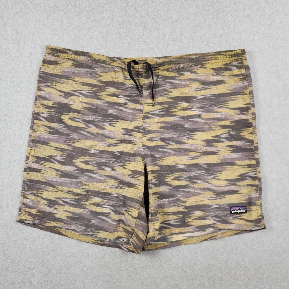 Patagonia Shorts Mens Large Baggies 7" Green Camo Ikat Aztec Nylon Drawstring